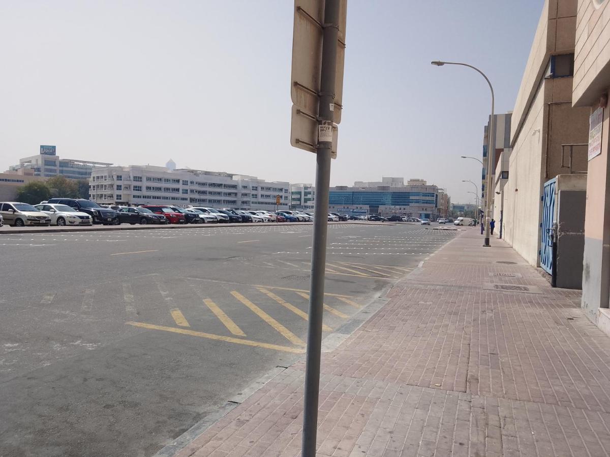 Abree Building New Hostel Dubaj Kültér fotó