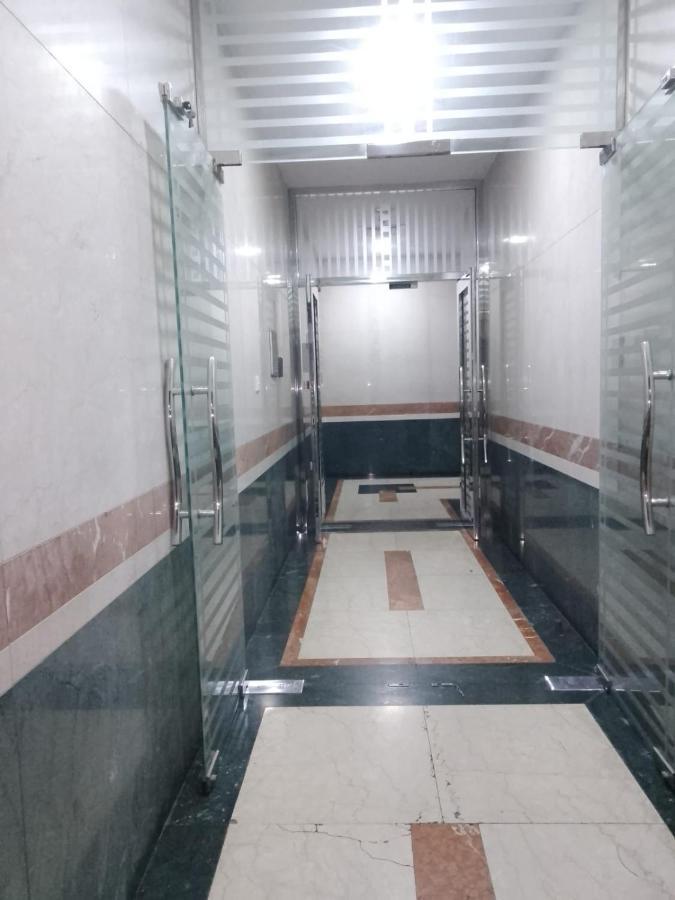 Abree Building New Hostel Dubaj Kültér fotó