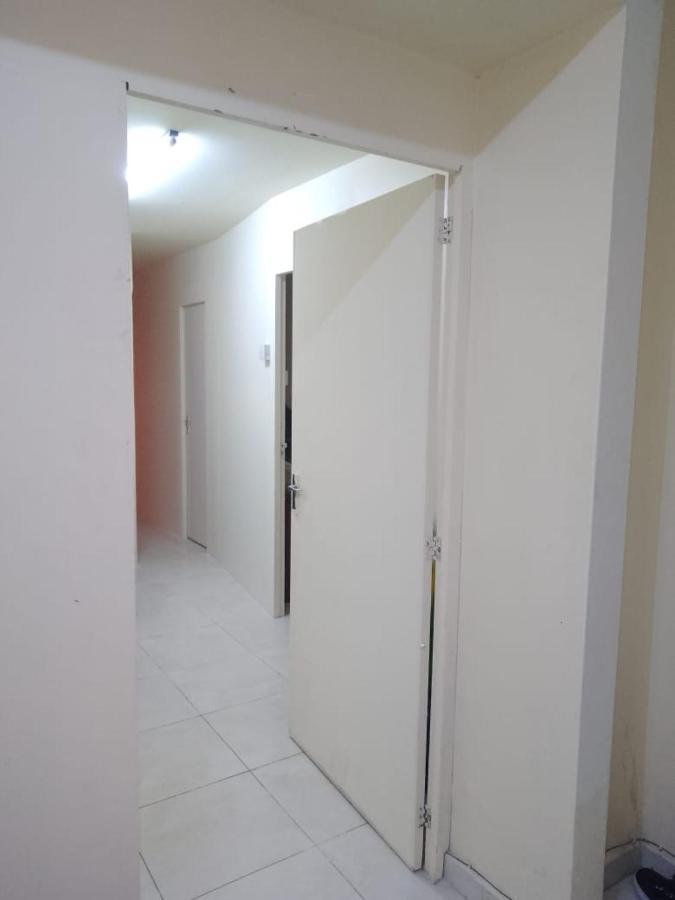 Abree Building New Hostel Dubaj Kültér fotó